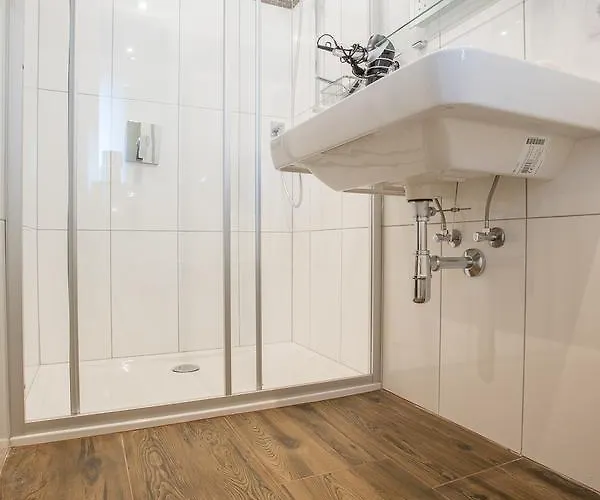 Holzerstubn * Эрвальд